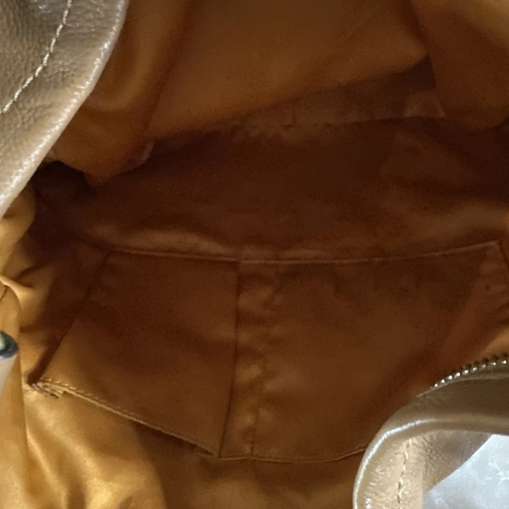 Coach Tan Leather Hobo Bag f23293 - Picture 4 of 11